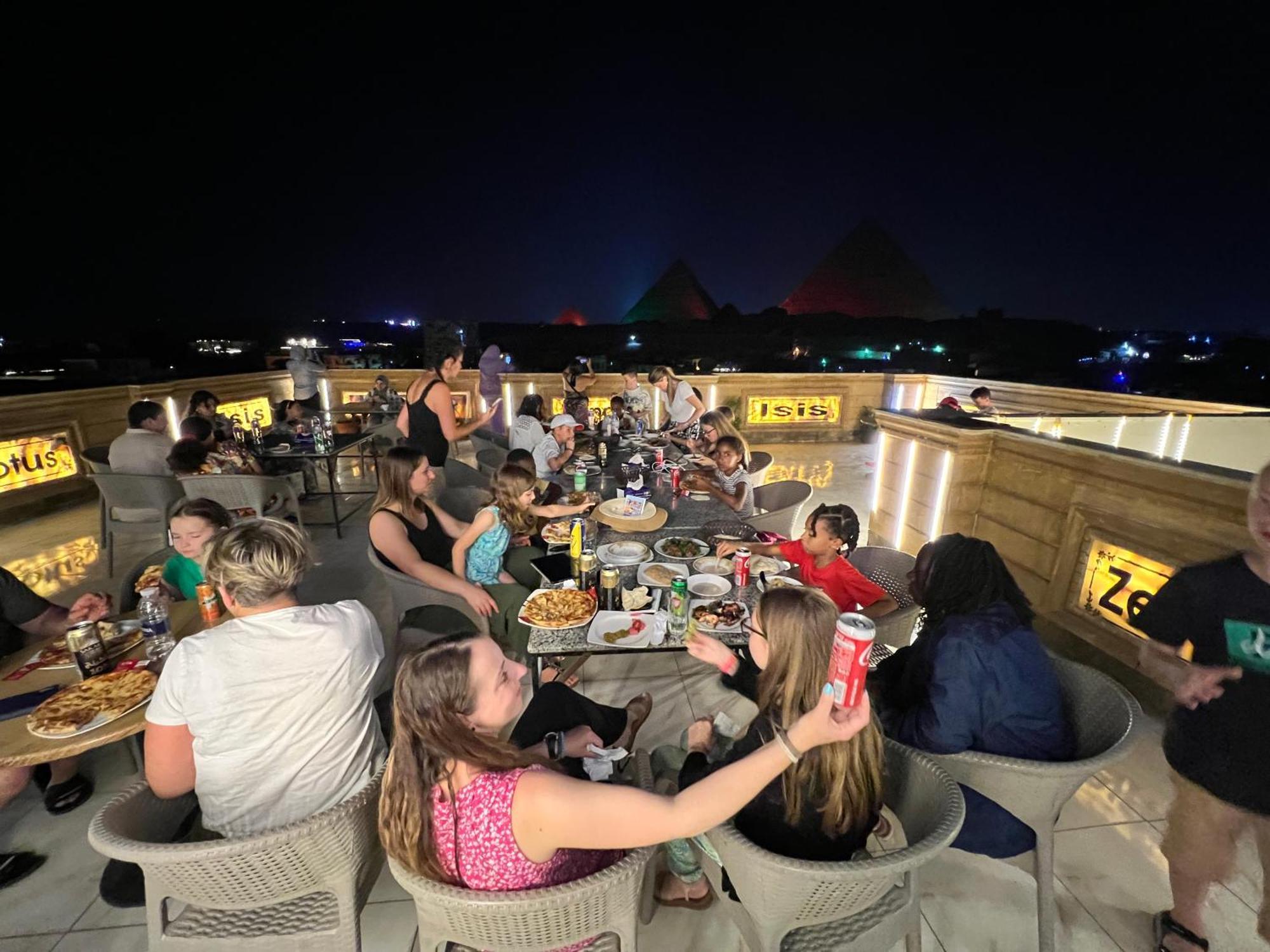 Moses Pyramids Inn Kafret el-Gabal 외부 사진